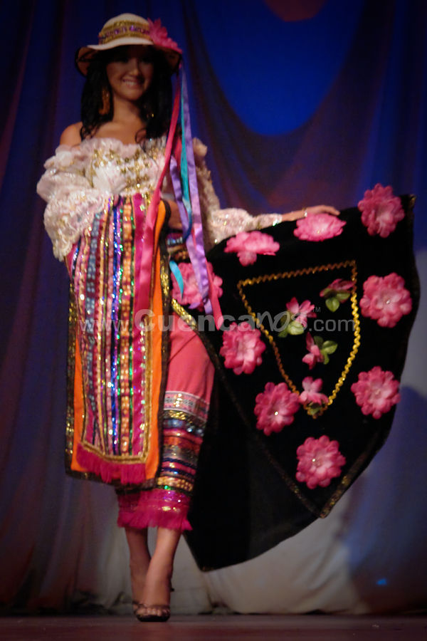 Elección Traje Típico con las Candidatas a Miss Ecuador 2009