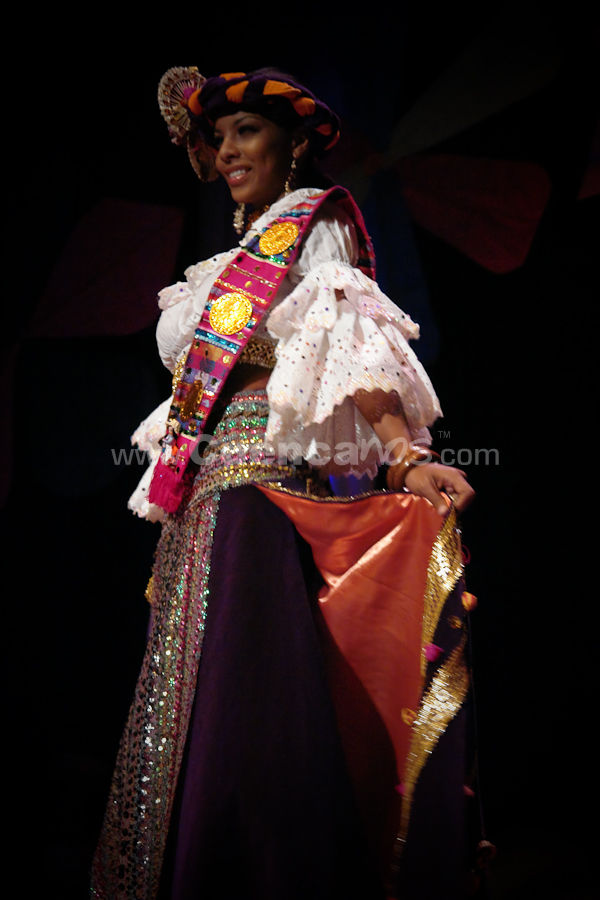 Elección Traje Típico con las Candidatas a Miss Ecuador 2009
