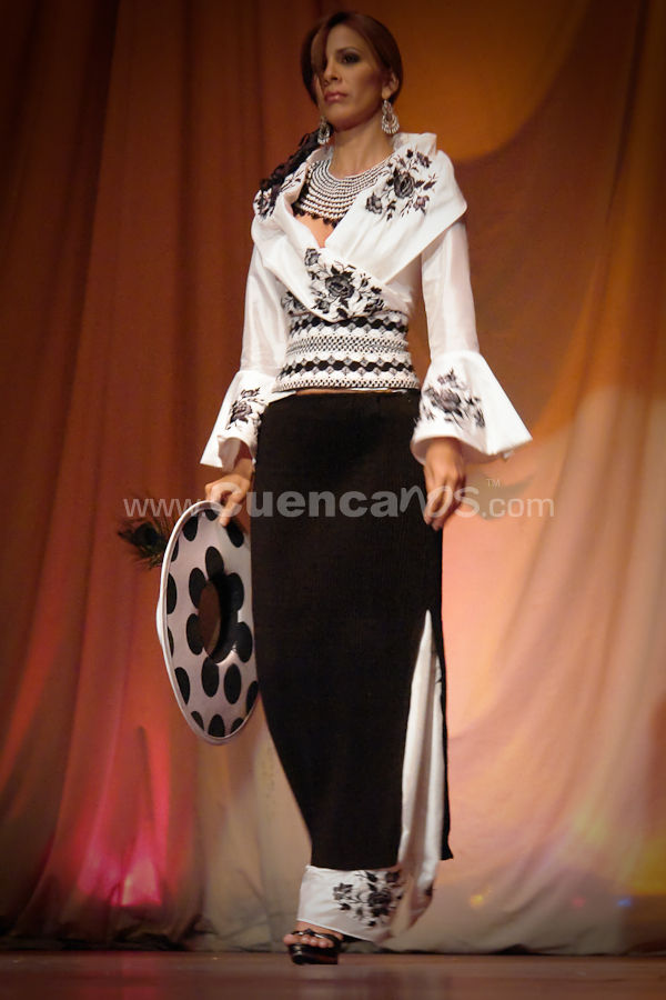 Elección Traje Típico con las Candidatas a Miss Ecuador 2009