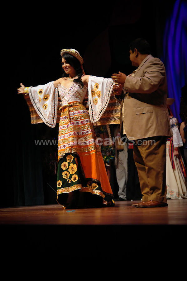 Elección Traje Típico con las Candidatas a Miss Ecuador 2009