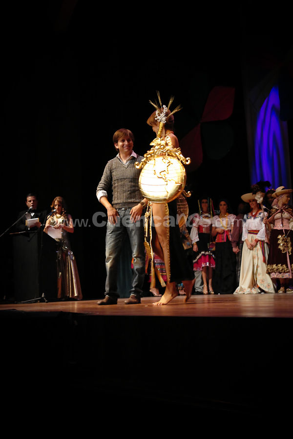 Elección Traje Típico con las Candidatas a Miss Ecuador 2009