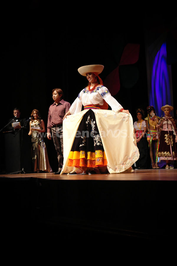 Elección Traje Típico con las Candidatas a Miss Ecuador 2009
