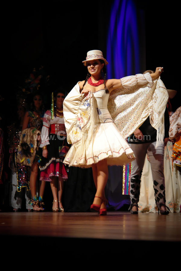 Elección Traje Típico con las Candidatas a Miss Ecuador 2009