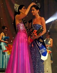 Elección Reina de Cuenca 2003