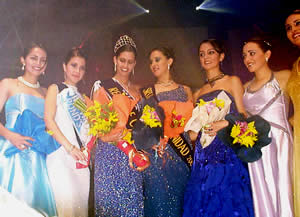 Elección Reina de Cuenca 2003