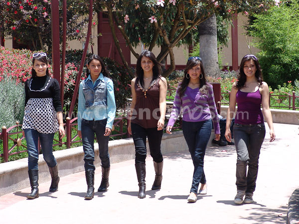 Paseo de las Candidatas