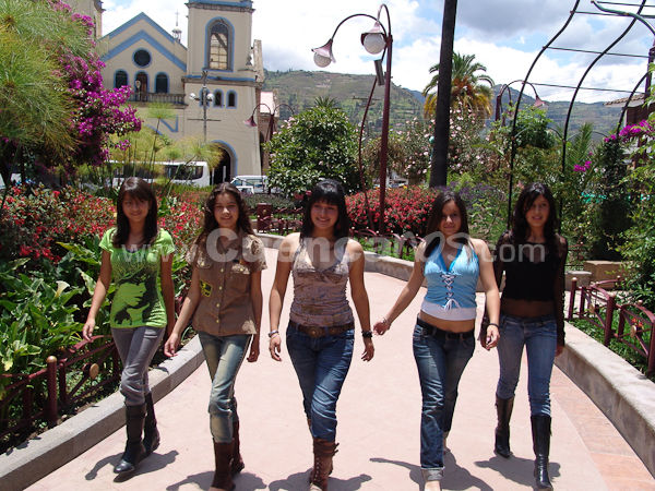 Paseo de las Candidatas