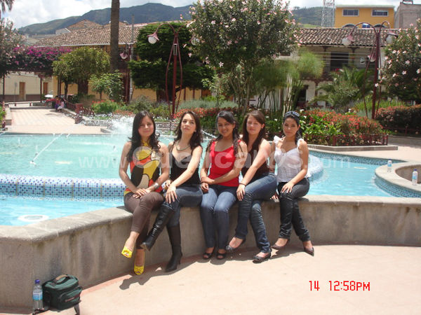 Paseo de las Candidatas