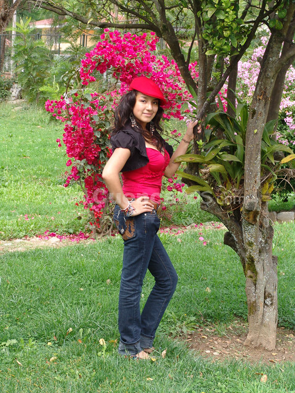 Paseo de las Candidatas