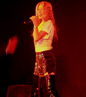 Presentación de Sharon en el Hilton