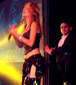 Presentación de Sharon en el Hilton