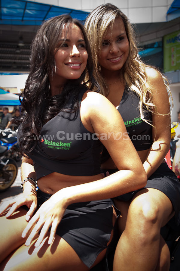 Motos y Modelos en Plaza Bocatti