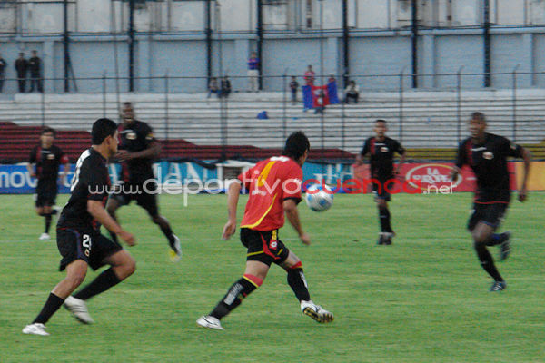 Deportivo Cuenca vs Deportivo Quito 18 de Abril del 2009