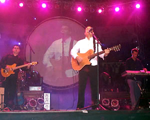 Concierto de Juan Fernando Velasco en Cuenca