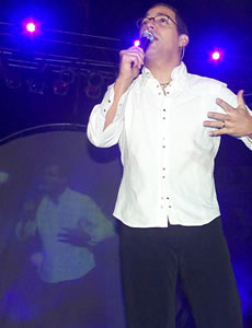 Concierto de Juan Fernando Velasco en Cuenca