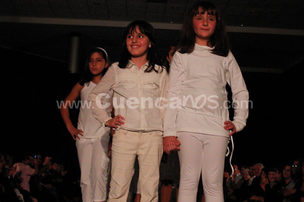 Ayudanos a Seguir Viviendo 2009