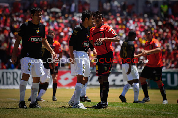 Deportivo Cuenca vs Barcelona 16 de Agosto del 2009