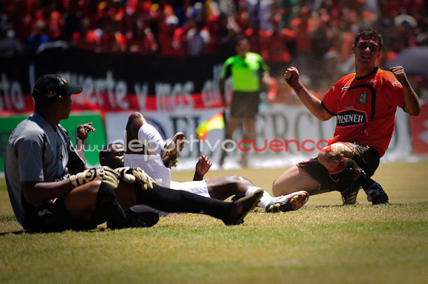 Deportivo Cuenca vs Barcelona 16 de Agosto del 2009