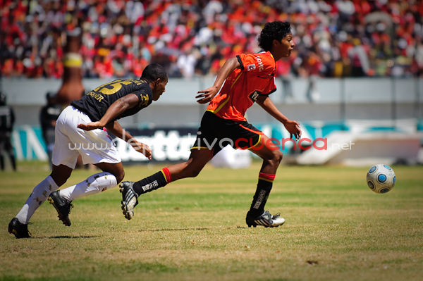 Deportivo Cuenca vs Barcelona 16 de Agosto del 2009