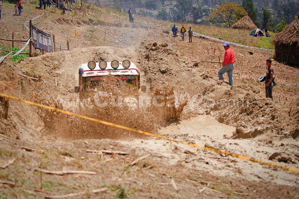 4 x 4 en Sayausi 23 de Agosto del 2009