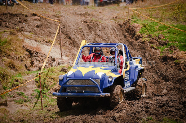 4 x 4 en Sayausi 23 de Agosto del 2009