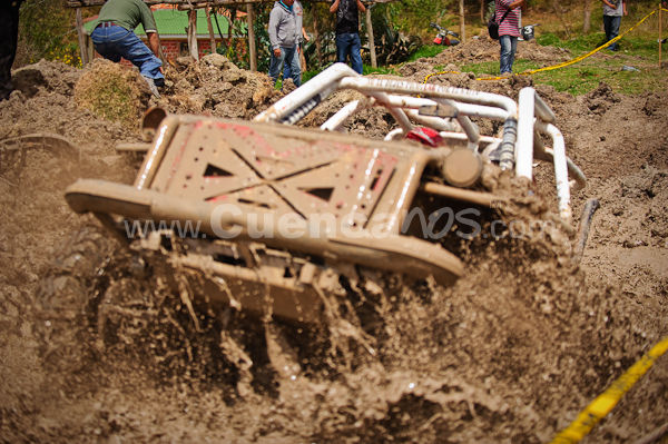 4 x 4 en Sayausi 23 de Agosto del 2009