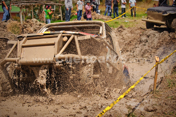 4 x 4 en Sayausi 23 de Agosto del 2009