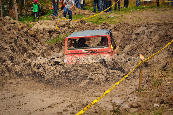 4 x 4 en Sayausi 23 de Agosto del 2009