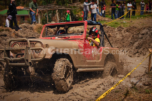 4 x 4 en Sayausi 23 de Agosto del 2009