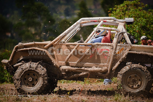 4 x 4 en Sayausi 23 de Agosto del 2009