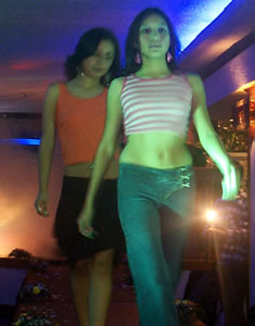 L Chic Model