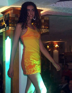 L Chic Model