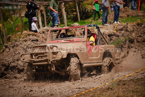 4 x 4 en Sayausi 23 de Agosto del 2009