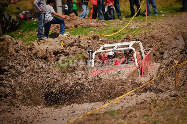 4 x 4 en Sayausi 23 de Agosto del 2009