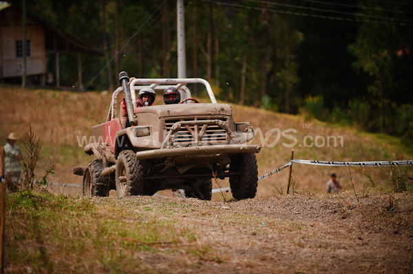 4 x 4 en Sayausi 23 de Agosto del 2009