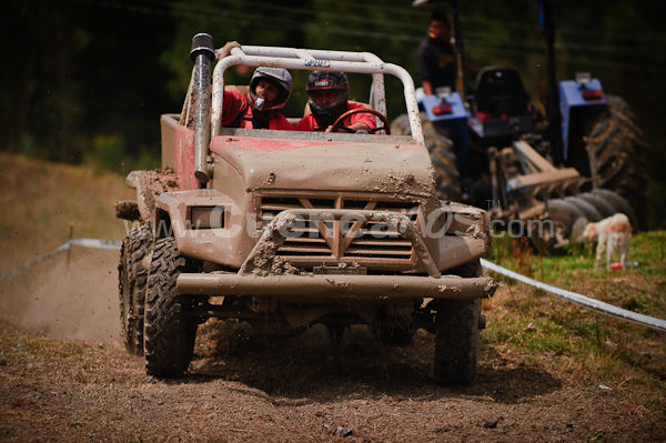 4 x 4 en Sayausi 23 de Agosto del 2009