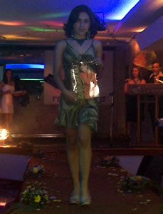 L Chic Model