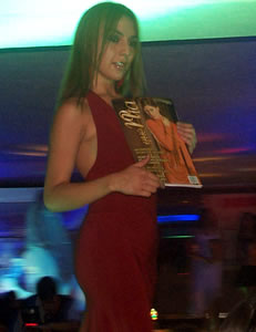 L Chic Model