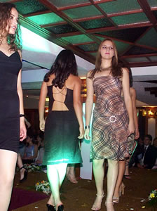 L Chic Model