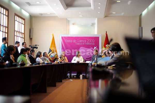Rueda de Prensa de Inaguracion de Reina de Cuenca 2009