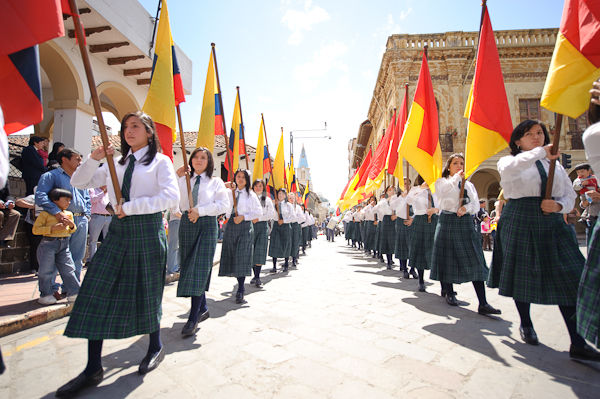 Colegio Sagrados Corazones en canonización del padre Damián