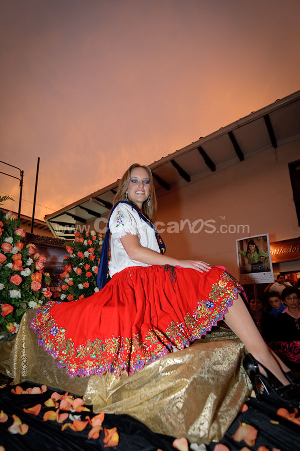 Elección Traje Típico de Candidatas a Reina de Cuenca 2009