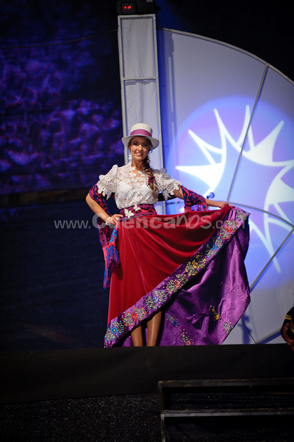 Elección Traje Típico de Candidatas a Reina de Cuenca 2009