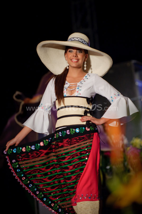 Elección Traje Típico de Candidatas a Reina de Cuenca 2009