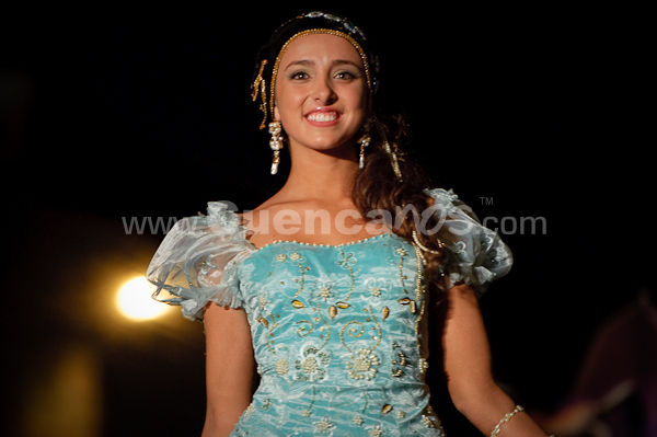 Elección Traje Típico de Candidatas a Reina de Cuenca 2009