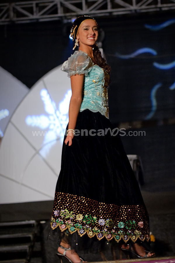 Elección Traje Típico de Candidatas a Reina de Cuenca 2009