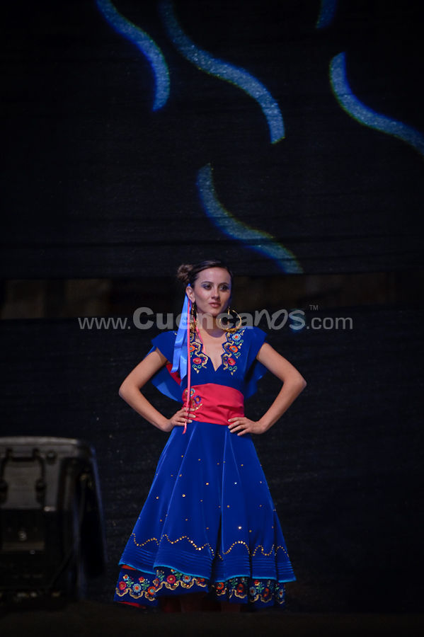 Elección Traje Típico de Candidatas a Reina de Cuenca 2009
