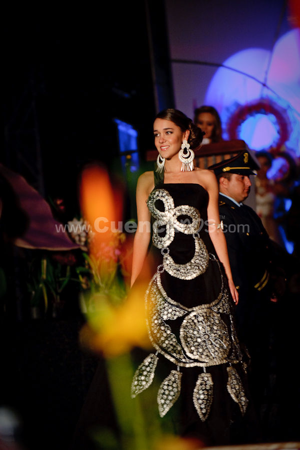 Elección Traje Típico de Candidatas a Reina de Cuenca 2009