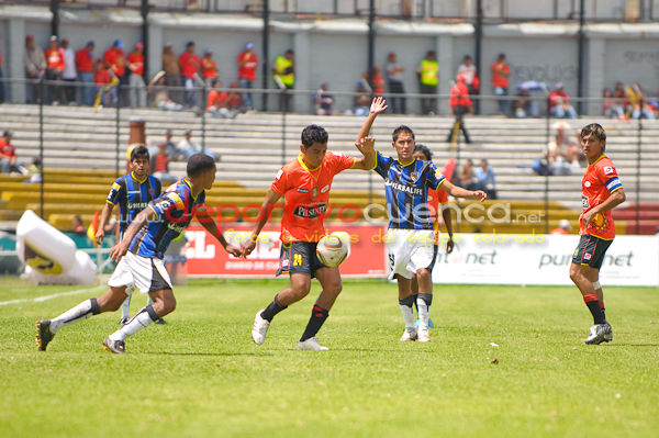 Deportivo Cuenca vs Independiente 28 de Febrero del 2010