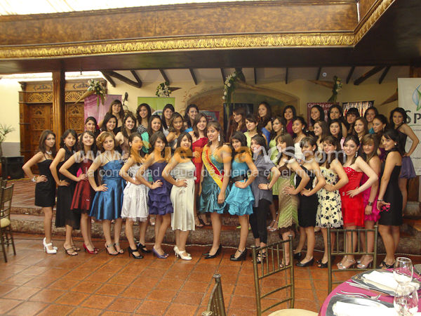 Bienvenida a las Candidatas a Morlaquita 2010